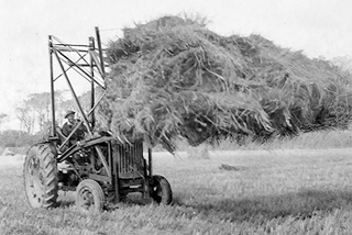 Tractor Loader Stacker